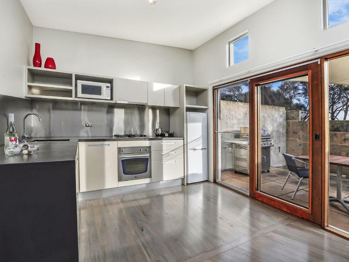 Hearn'S Beachside Villa 2 Port Fairy Esterno foto