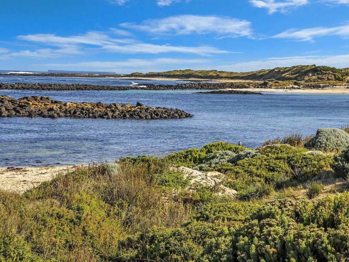 Hearn'S Beachside Villa 2 Port Fairy Esterno foto